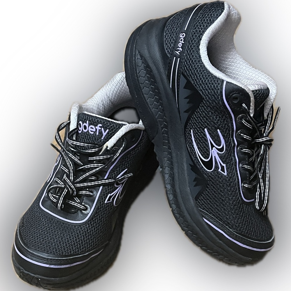 Gravity Defyer Women's Black Athletic Shoes